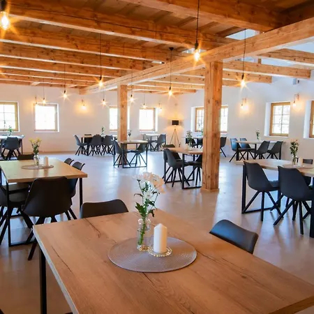 Orava Village Penzion 4*