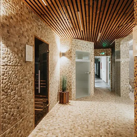Orava Village Guest house *