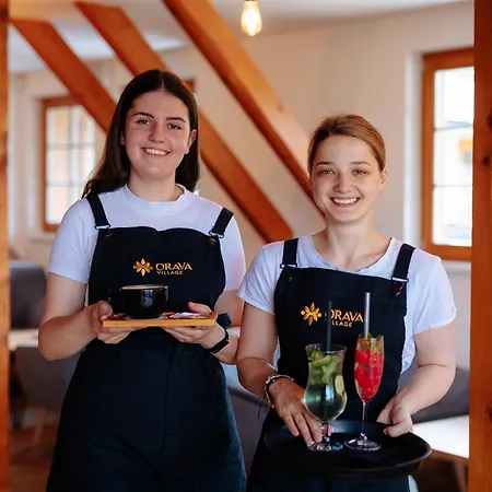 ゲストハウス Orava Village Oravská Lesná