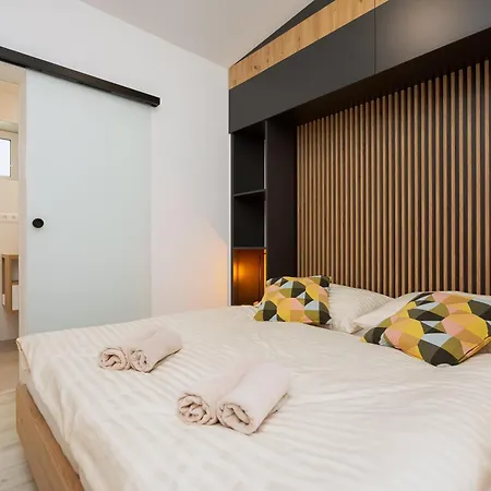 Orava Village Pensjonat 4*